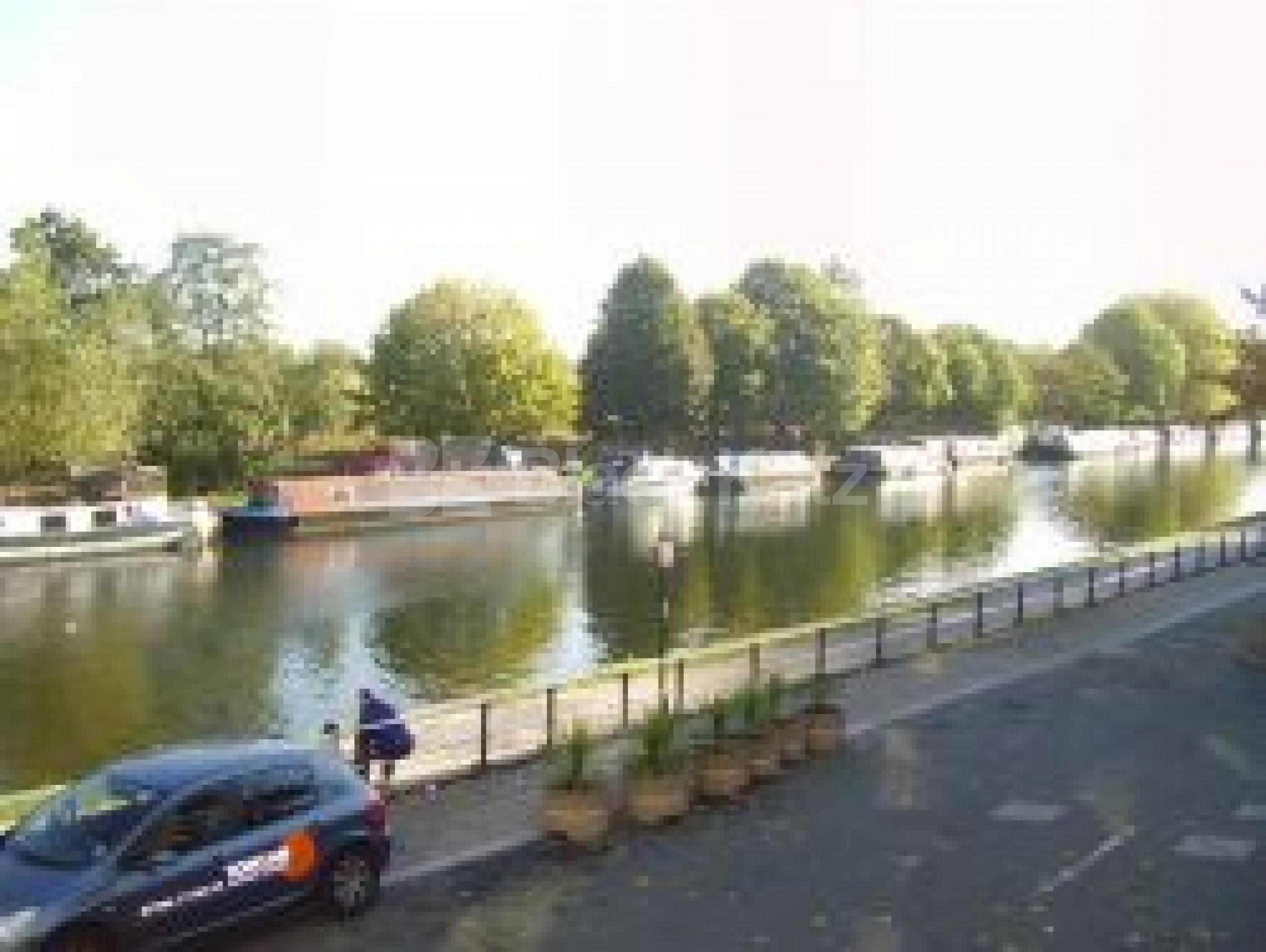 			4 Bedroom, 1 bath, 1 reception Flat			 Watermint Quay, STOKE NEWINGTON N16 N16